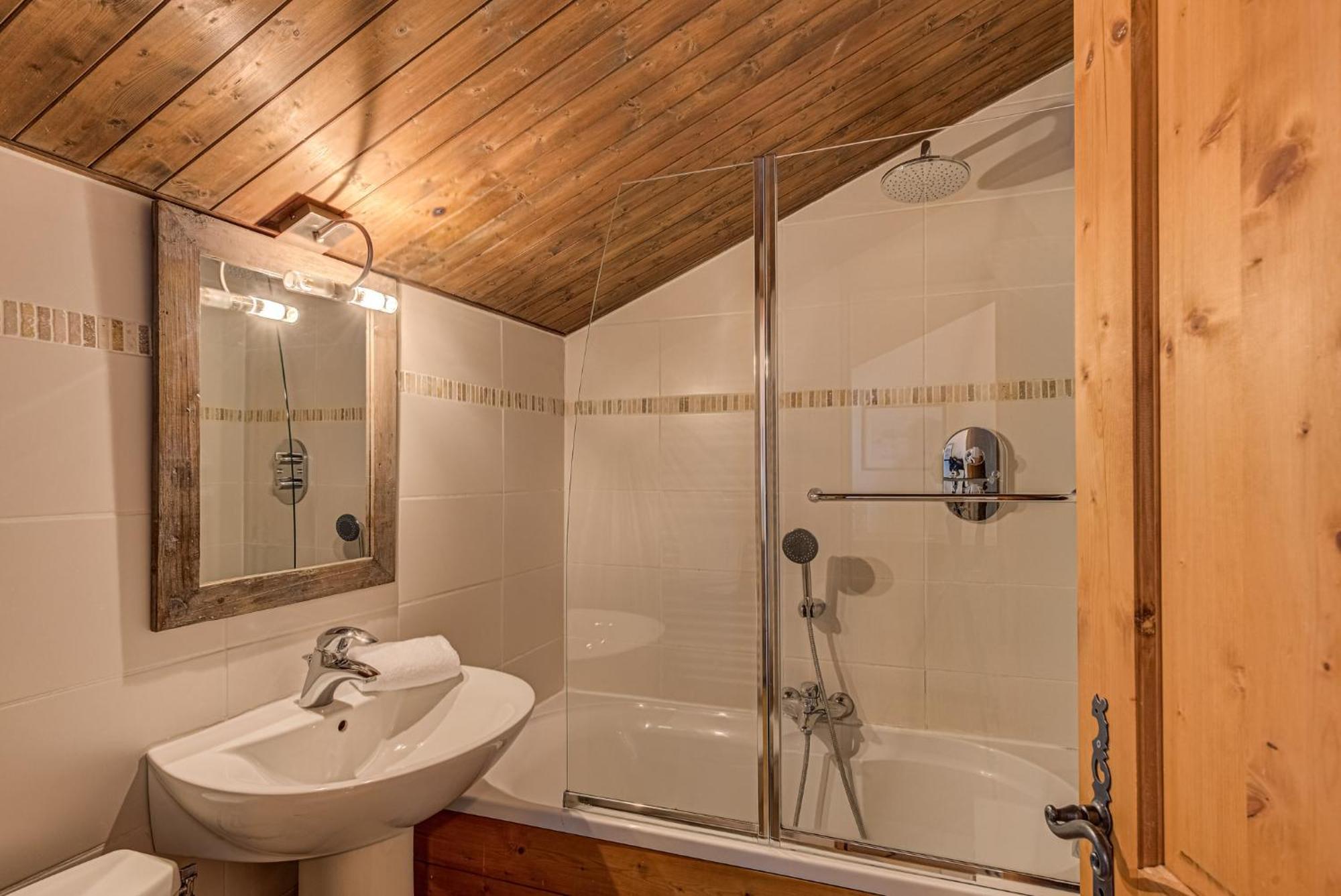 Apartment Chamouny - Alpes Travel - Chamonix - Sleeps 8 Exterior foto